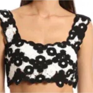 NWOT Avec Les Filles Women's XL/XXL Lined Black & White Crochet Crop Top Blouse